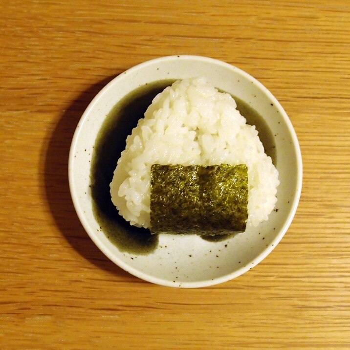 海苔の佃煮とかつお節のおにぎり レシピ 作り方 By Amnos73 楽天レシピ 海苔の佃煮とかつお節のおにぎり レシピ 作り方 By Amnos73 楽天レシピ